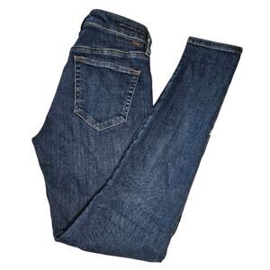 2/$30 Diesel Slandy Super Slim-Skinny Regular Waist Stretch Medium Dark Size 28